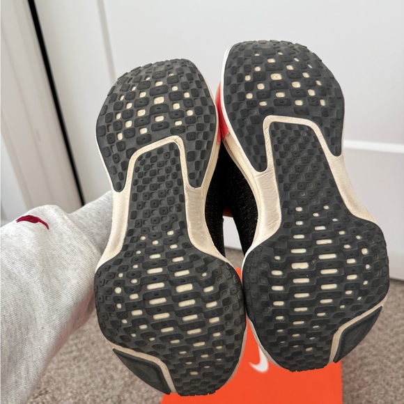 Nike Black Running Shoes - Invincible Run 3 - Picture 5 of 6